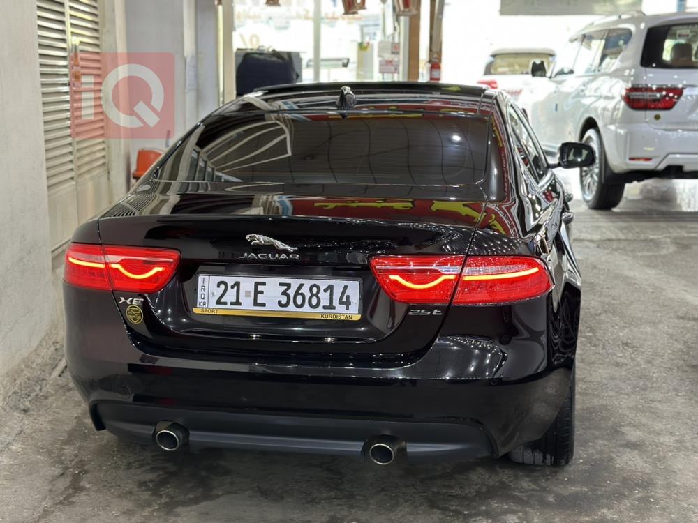 جاگوار XE